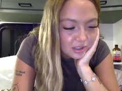 Recent screenshot of violettblakee