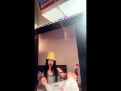 Recent screenshot of vivi_3132