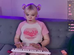 Recent screenshot of waifu__ketrin