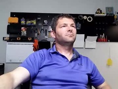 Recent screenshot of wife_hunt3r