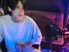 Recent screenshot of xice_boy