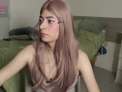 Recent screenshot of yana_secretroom