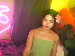 Recent screenshot of yanna_cassanova