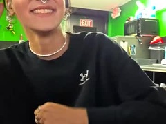 Recent screenshot of yoitshoney