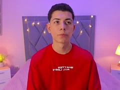 Recent screenshot of your_fav_twink_