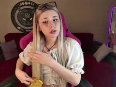 Recent screenshot of your_tender_doll