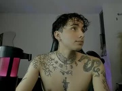 Recent screenshot of zack_tattoo
