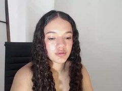 Recent screenshot of zairaglow