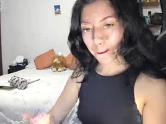 Recent screenshot of zoe_camila65