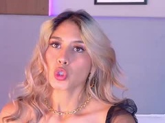 Recent screenshot of zoehangel